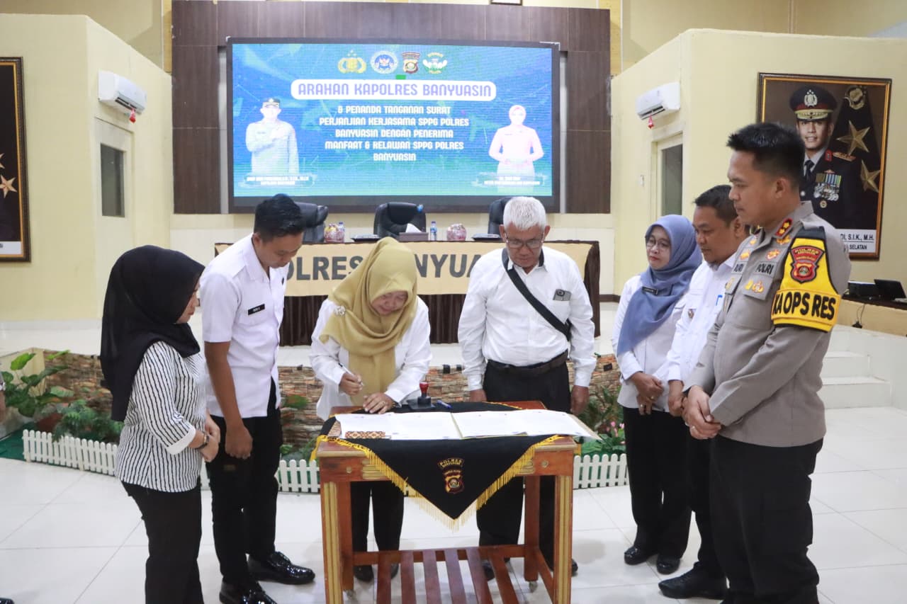 Polres Banyuasin Perkuat Sinergi dengan Dunia Pendidikan dan Relawan Melalui Penandatanganan MOU SPPG