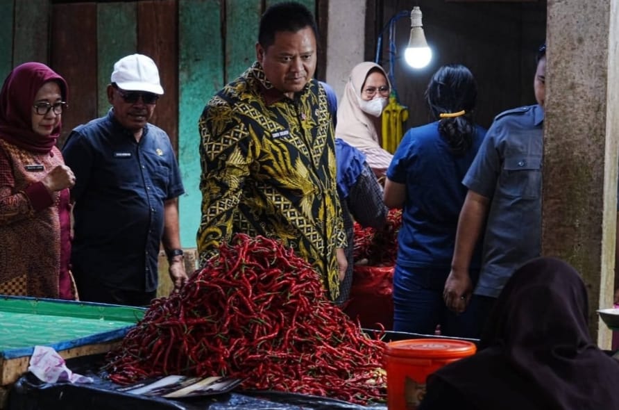 Sidak Pasar Sukamoro Erwin Temukan Produk Mengandung Boraks Formalin