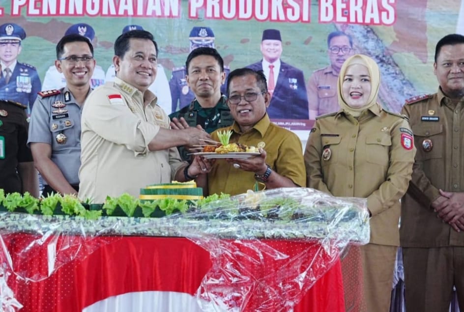 Kabupaten Banyuasin Gelar Tasyakuran Swasembada Pangan Peringkat I Nasional Produksi Beras